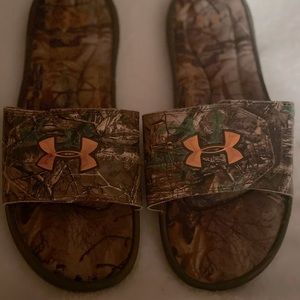Under Armour Flip Flops